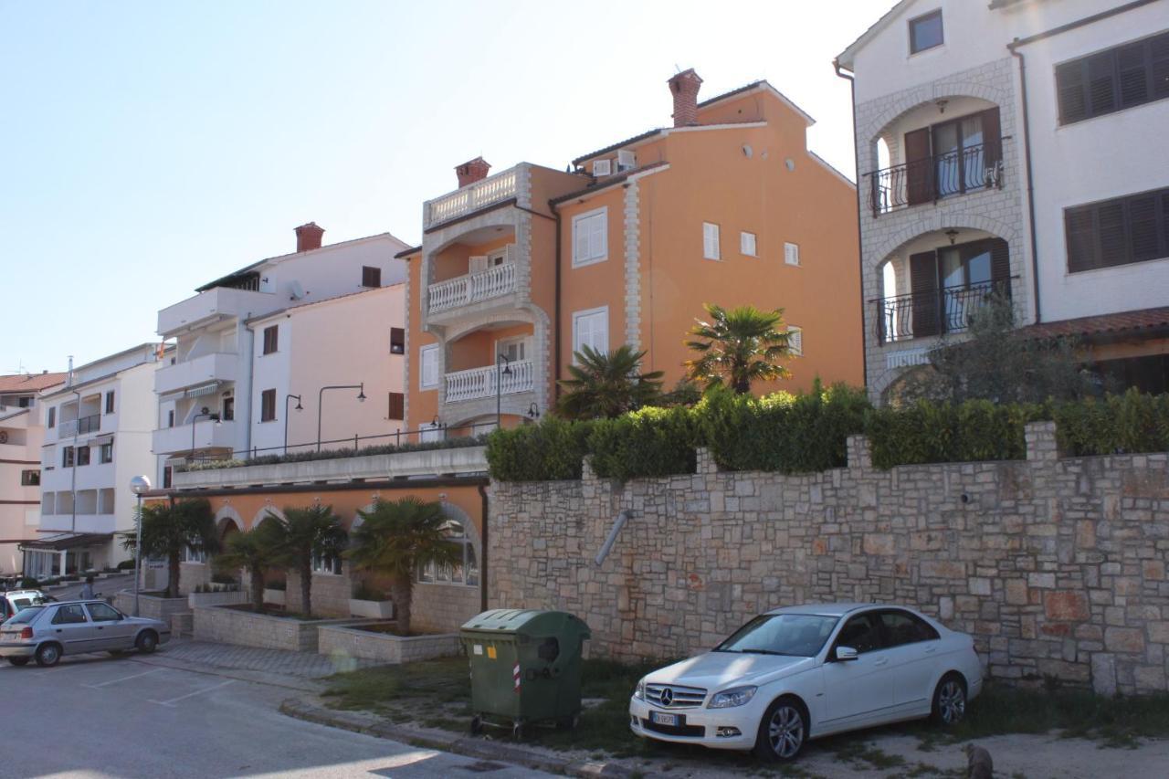 Apartments And Rooms With Wifi Vrsar, Porec - 3007 Esterno foto